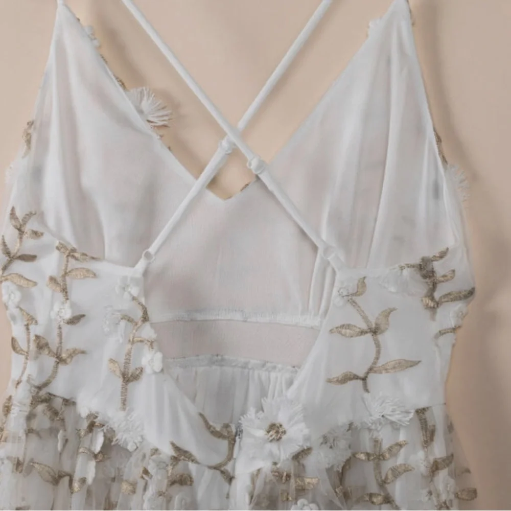 White Floral High Slit Maxi Dress - Picture 7 of 8